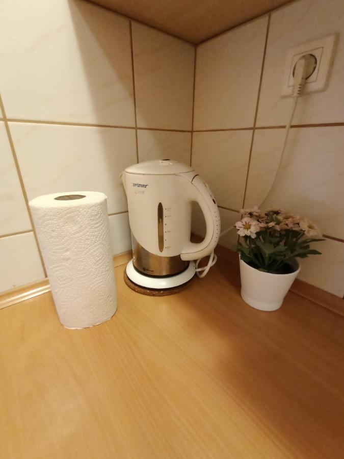 Pokoje Pod Swierkiem Swarzędz Eksteriør billede